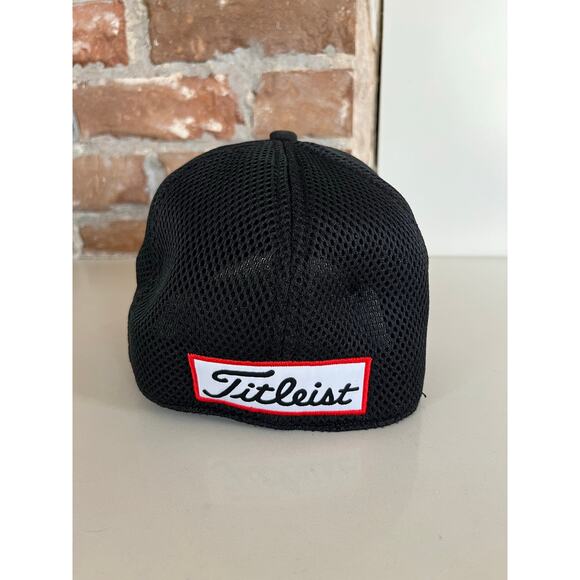 Titleist‎ FJ Pro V1 Tour Performance Mesh Golf Hat by New Era Size L/XL - Picture 5 of 7